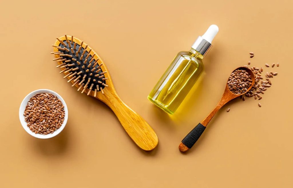 ۸ فایده شگفت‌انگیز روغن کنجد برای مو + نحوه استفاده درست