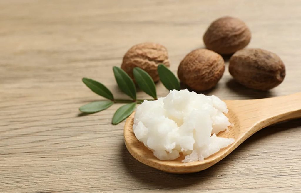 قدرت شی باتر برای مو: استفاده از روغن شی و کرچک برای داشتن موهایی سالم و درخشان