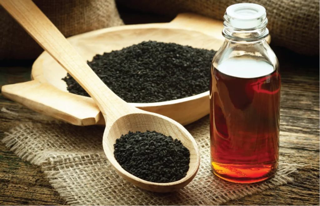 5 فایده شگفت‌انگیز سیاه دانه برای رشد مو
