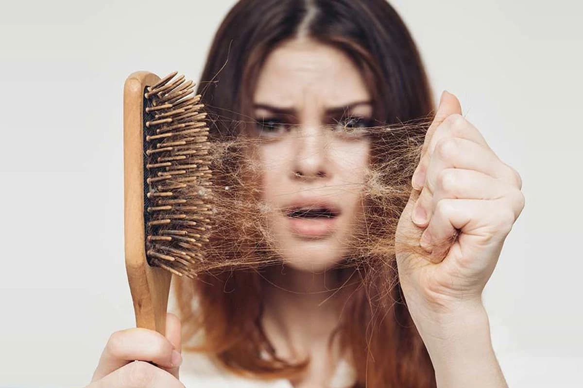 4 راهکار مؤثر برای جلوگیری از ریزش مو ناشی از استرس و حفظ آرامش ذهن و موها