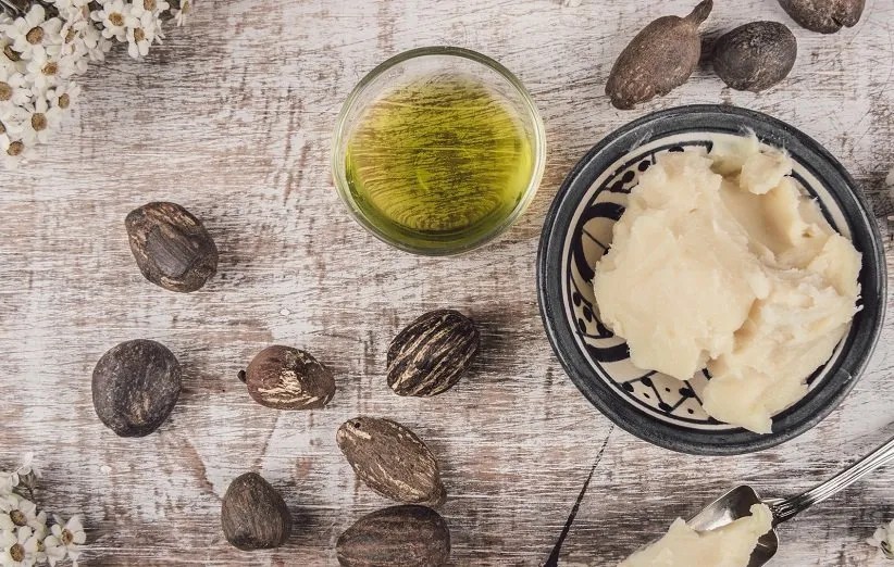 5 دلیل اصلی که باید از شی باتر و روغن کرچک برای موهایتان استفاده کنید!
